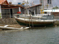O da frente  o PIRRACENTO e o branco atrs   EMPRESTO - Barcos de pesca em Cacha prego