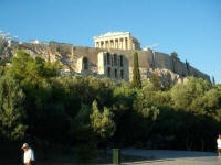chegando a p em Acropolis, Atenas